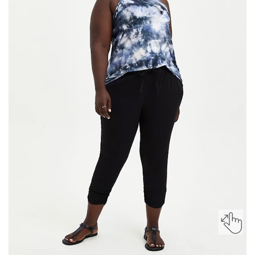 Torrid Ruched Cropped Jogger Pants Size 3